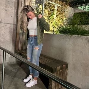 Meet your Posher, Audrey